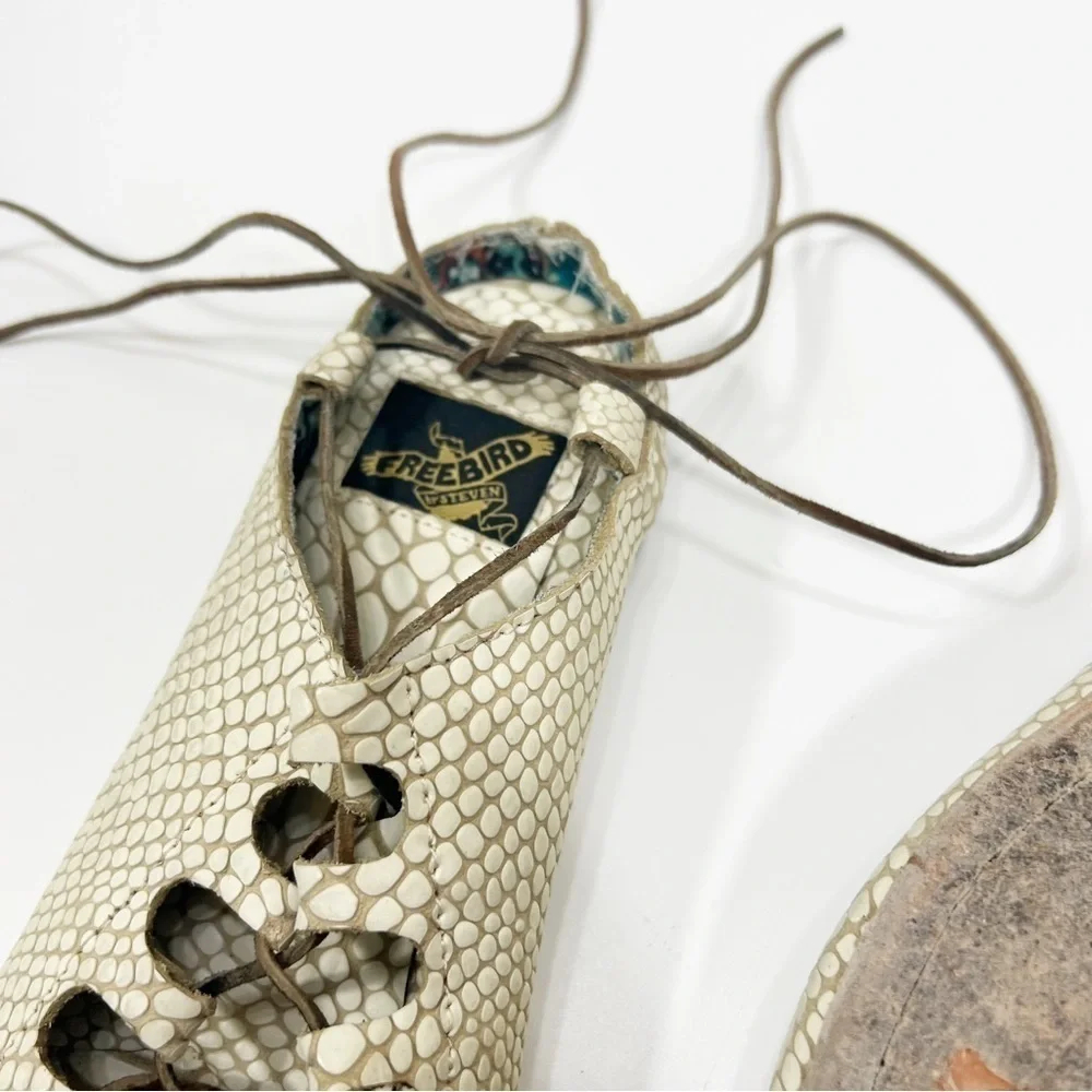 FREEBIRD Enya Wraparound Boho Flats Size 8‎
